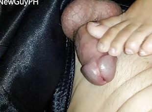 She let me cum on her toes... Closeup Cumshot!