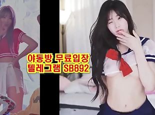 Former KBJ girl group friend BJ full version is Telegram SB892 Onlyfans Twitter Korea adult room porn room red room Korea