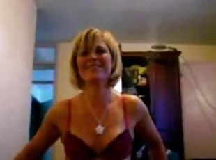 Horny Milf Gives A Blowjob In Sexy Lingerie